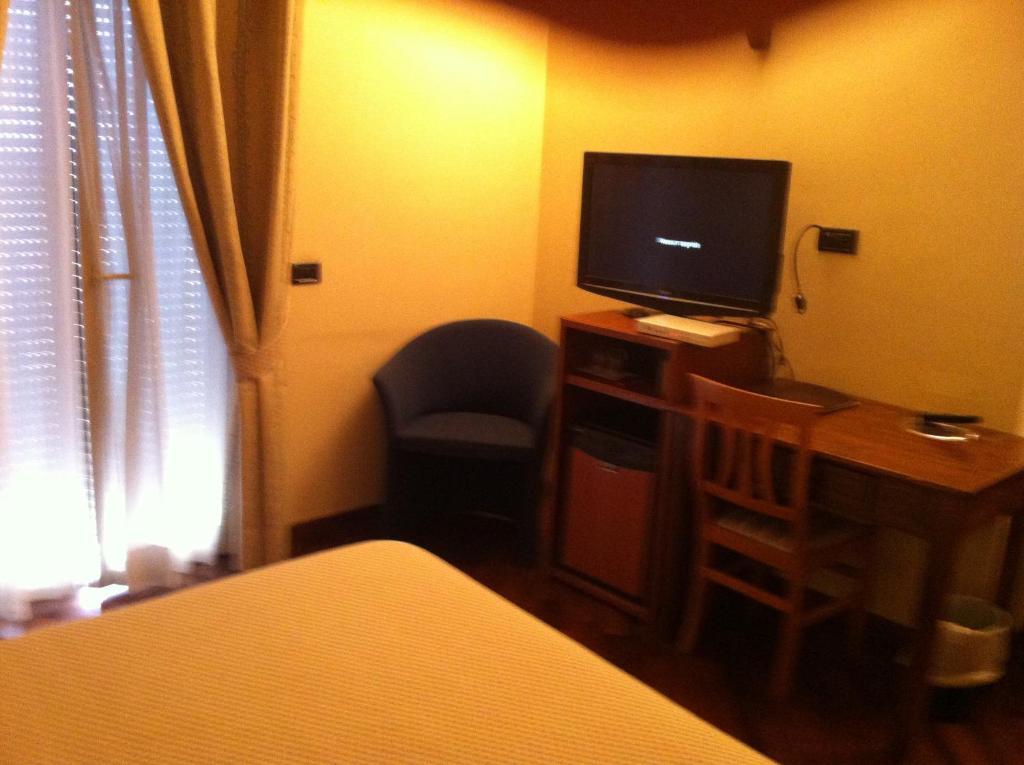 Hotel Il Cigno Perugia Ruang foto