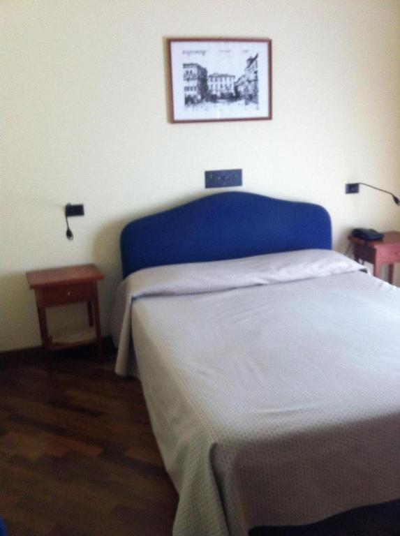 Hotel Il Cigno Perugia Ruang foto